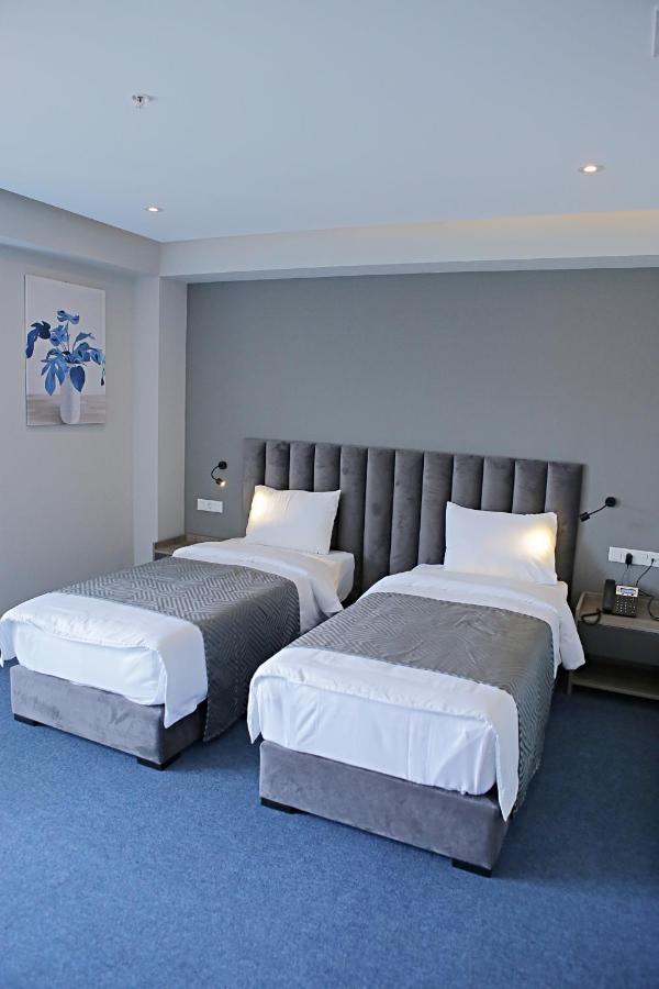 Hotel Address 9D Tbilisi Bagian luar foto