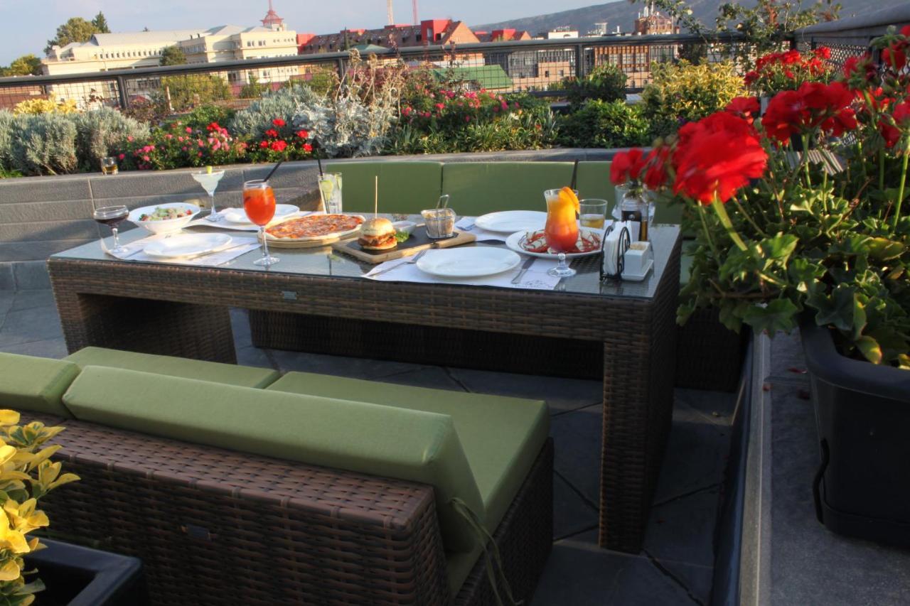 Hotel Address 9D Tbilisi Bagian luar foto