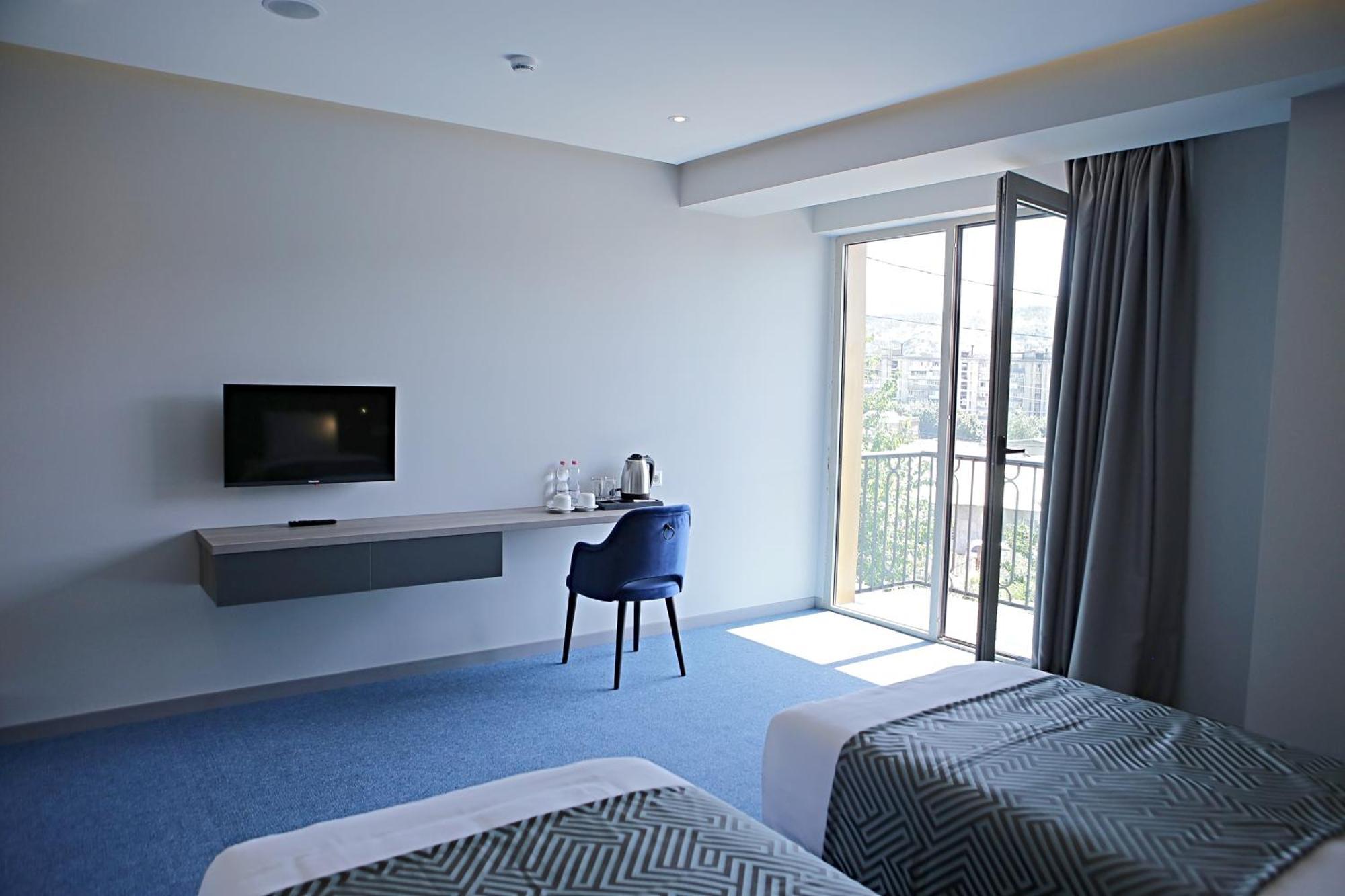 Hotel Address 9D Tbilisi Bagian luar foto